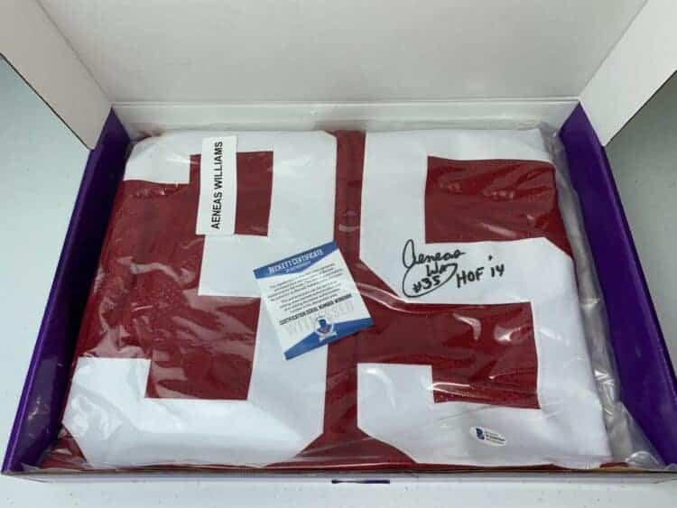 2020 Leaf Autographed Football Jersey DAVE WILCOX #64 - Card Giants